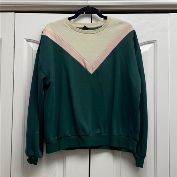 Urban Outfitters Tops - Urban Outfitters Colorblocked sweatshirt